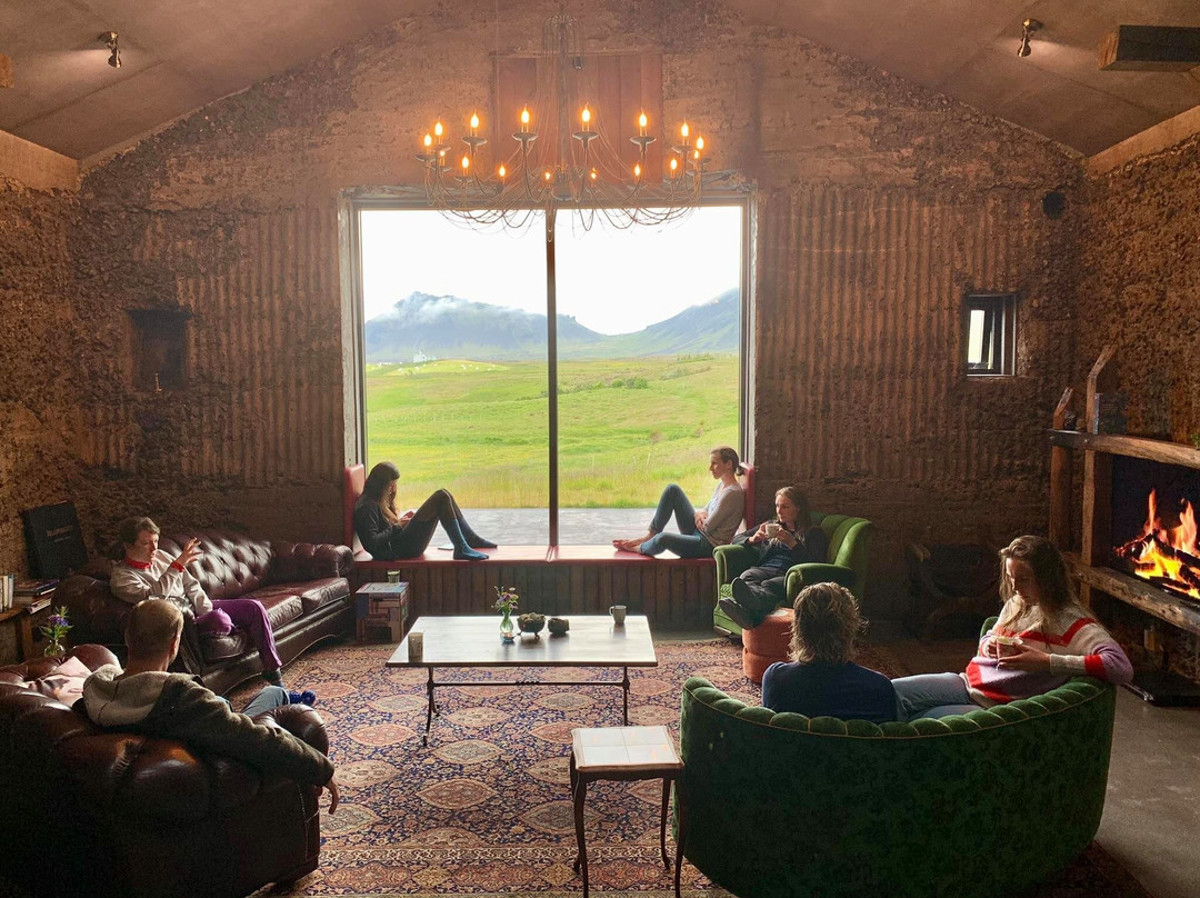 Gröf Horseback Riding Iceland & The Holy Ram Lodge-Arnarstapi必去景点