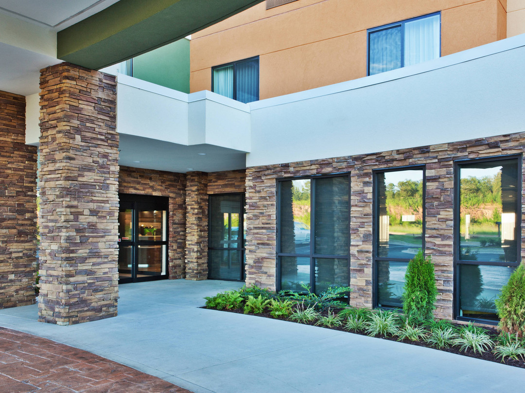 Courtyard by Marriott Auburn主图