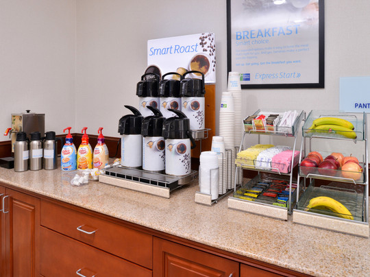 Holiday Inn Express Clanton by IHG主图