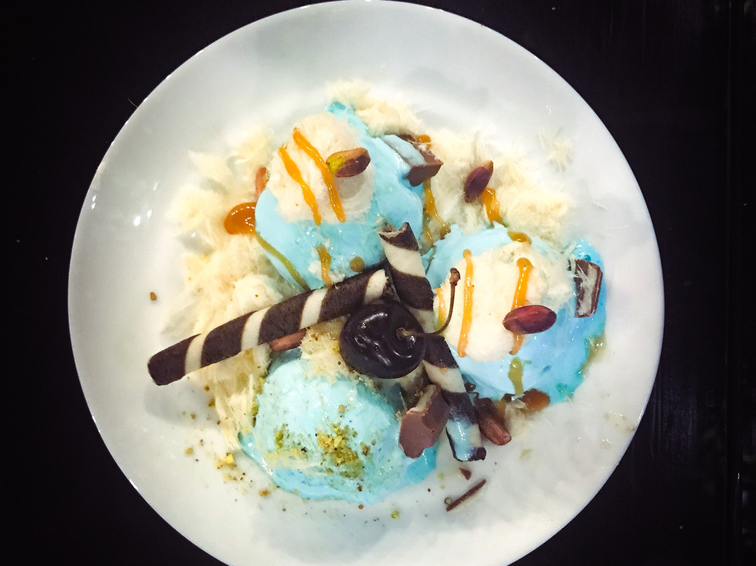 Badr餐馆和美食-Tak3eeba