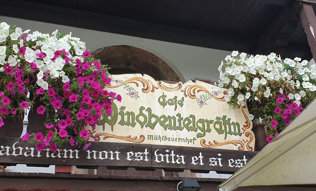 Historisches Bauernhauskaffee Windbeutelgräefin-Ruhpolding必去景点