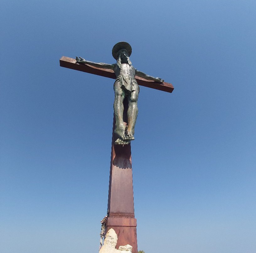 Statua Bronzea del Cristo-Galtelli必去景点