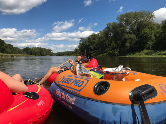 Canoeing The Grand-基奇纳必去景点