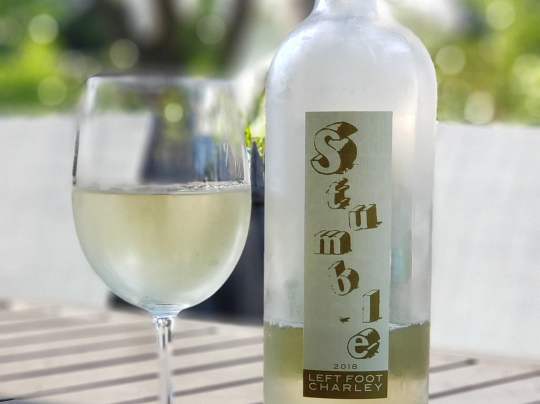 Left Foot Charley Winery-特拉弗斯城必去景点