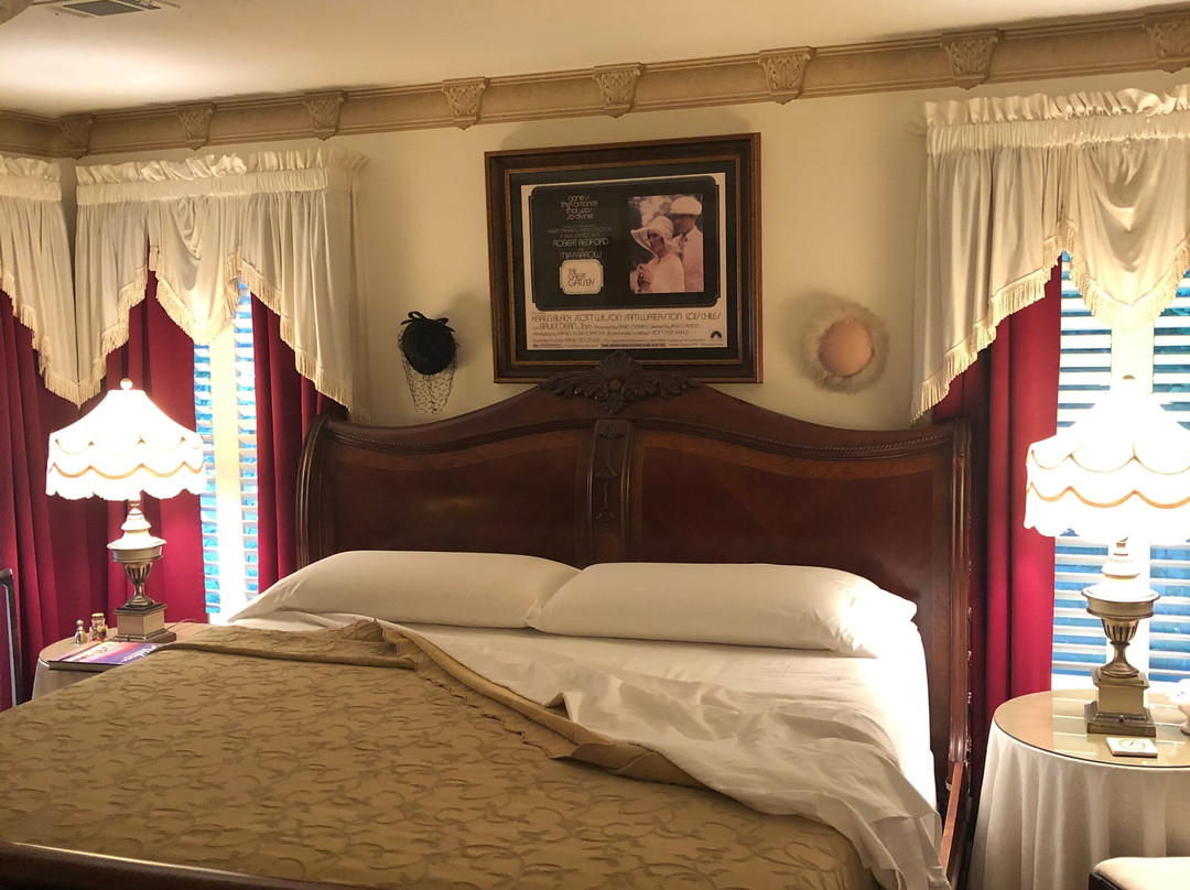 Red Bluff Cottage主图