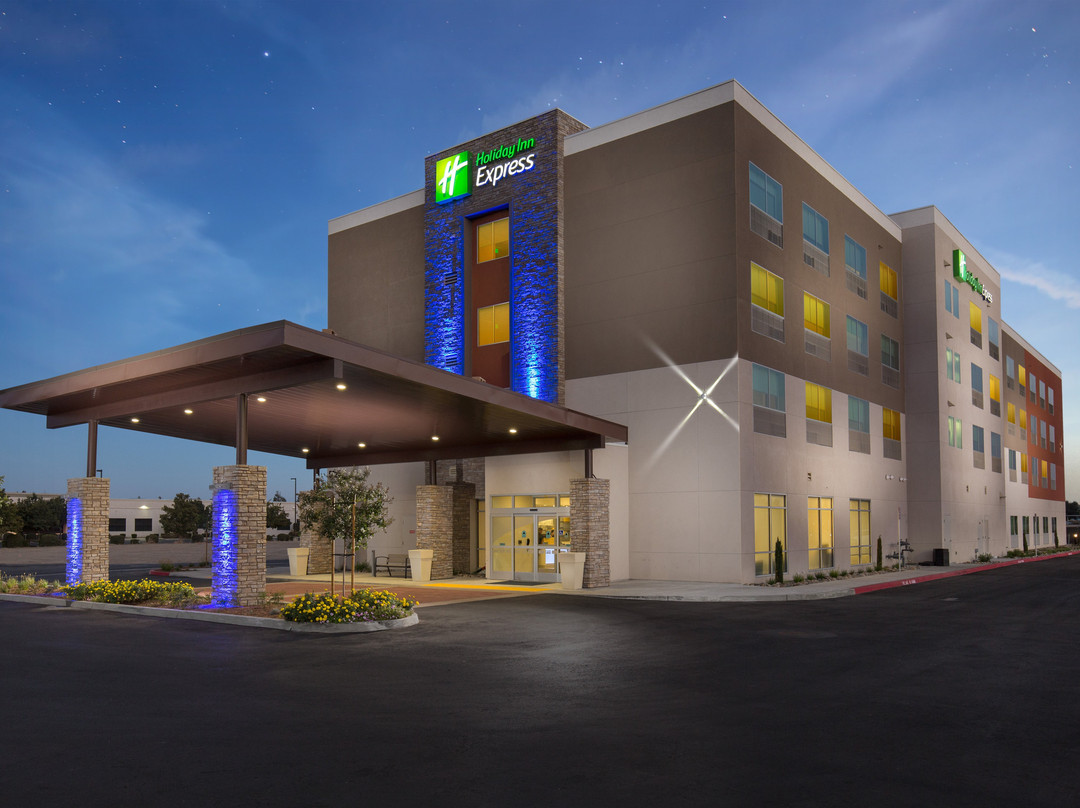 Holiday Inn Express Visalia - Sequoia Gateway Area By IHG主图