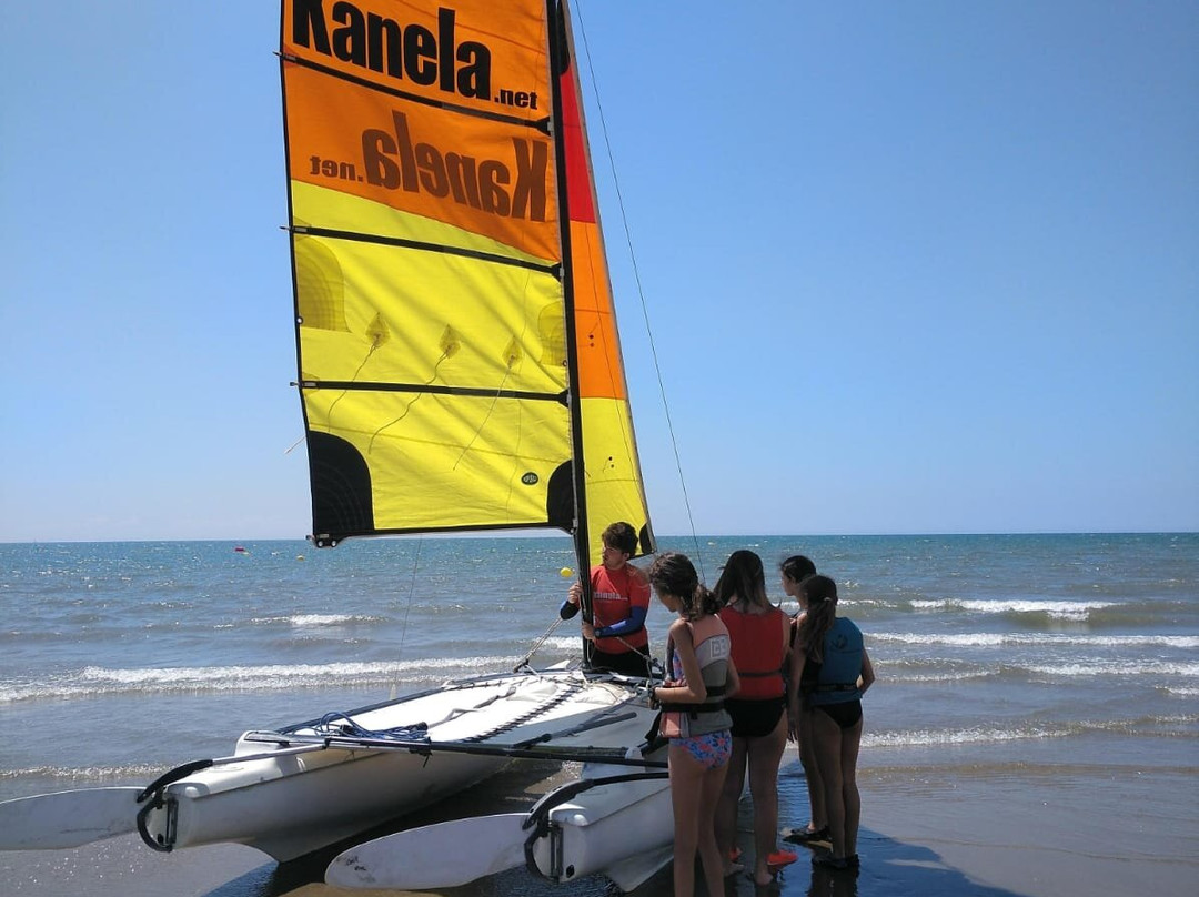 Kanela Sailing School景点图片
