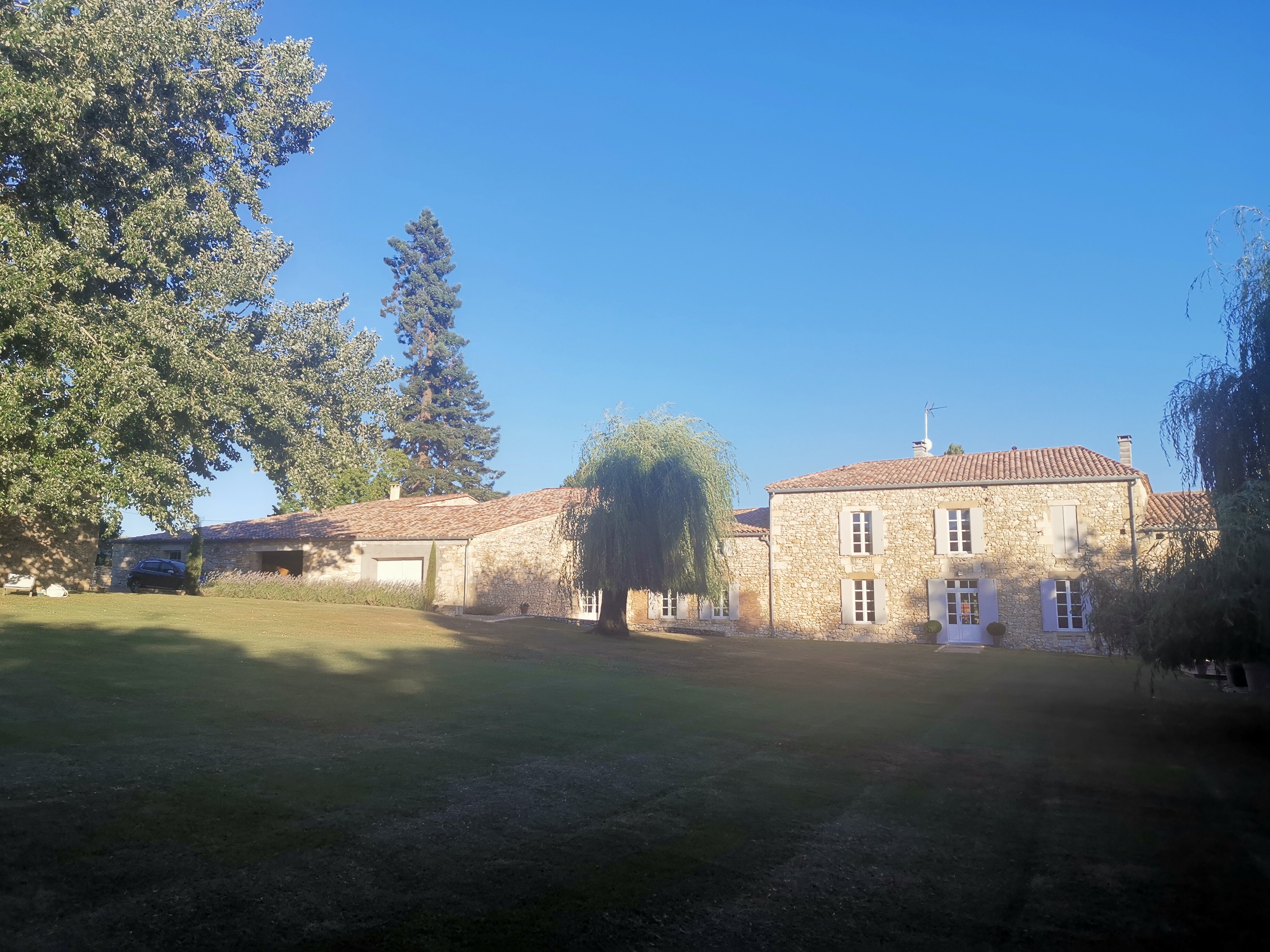 La Girarde Chambres D'hôtes-官方