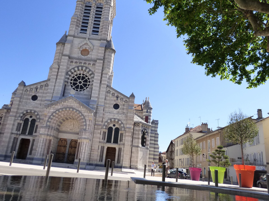 Cathédrale Notre-Dame-et-Saint-Arnoux-Gap必去景点