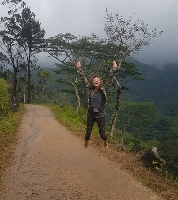 Chandi with Knuckles-康提必去景点