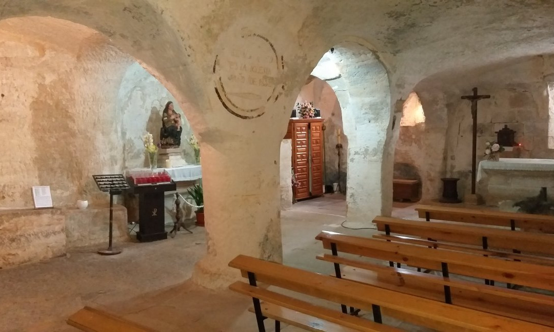 Iglesia Rupestre de Santa Maria de Valverde-Valderredible必去景点