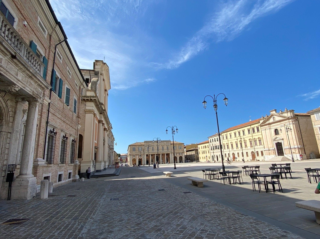 Piazza Garibaldi di Senigallia-塞尼加利亚必去景点