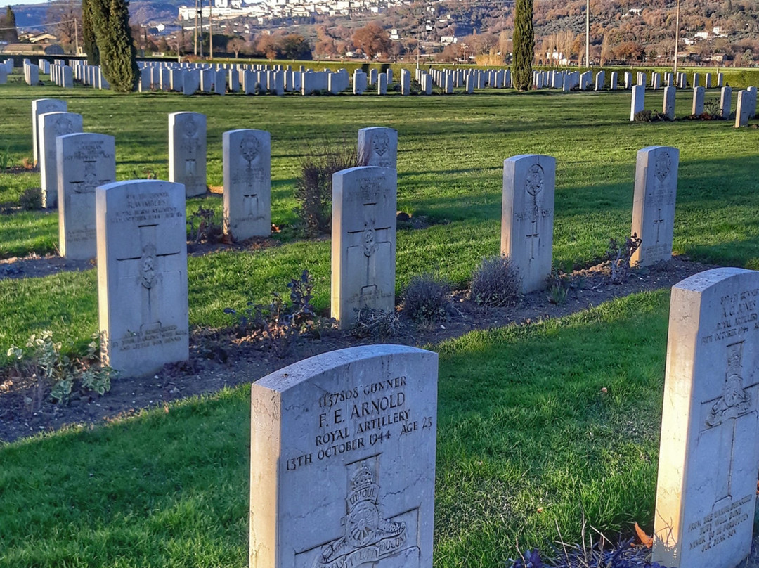 Cimitero di guerra inglese di Assisi景点图片