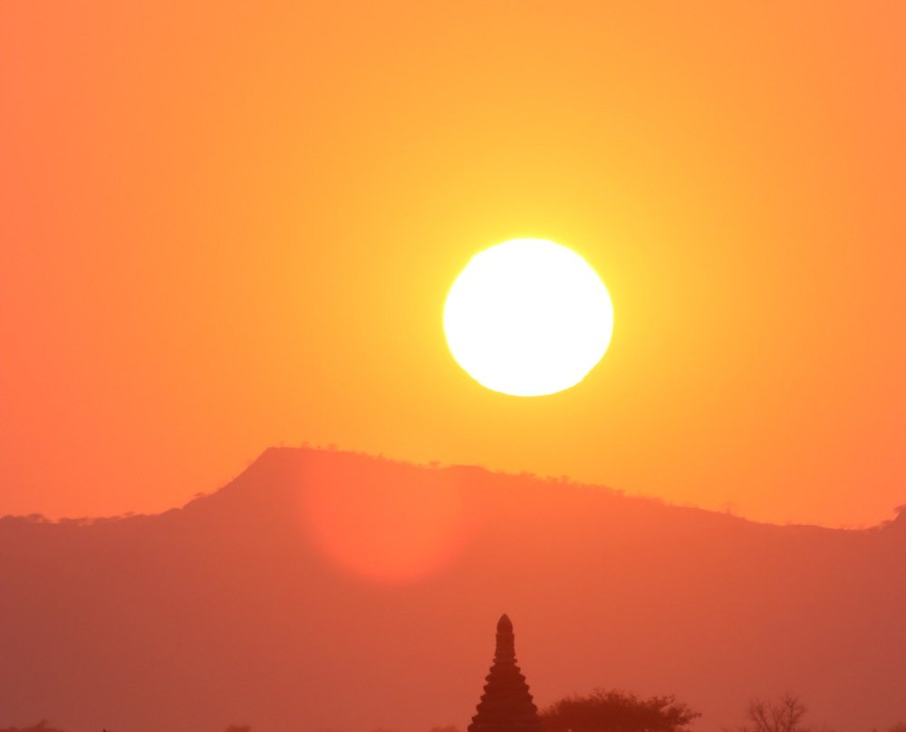 Nyaunglaphet Sunset Hill-良乌必去景点