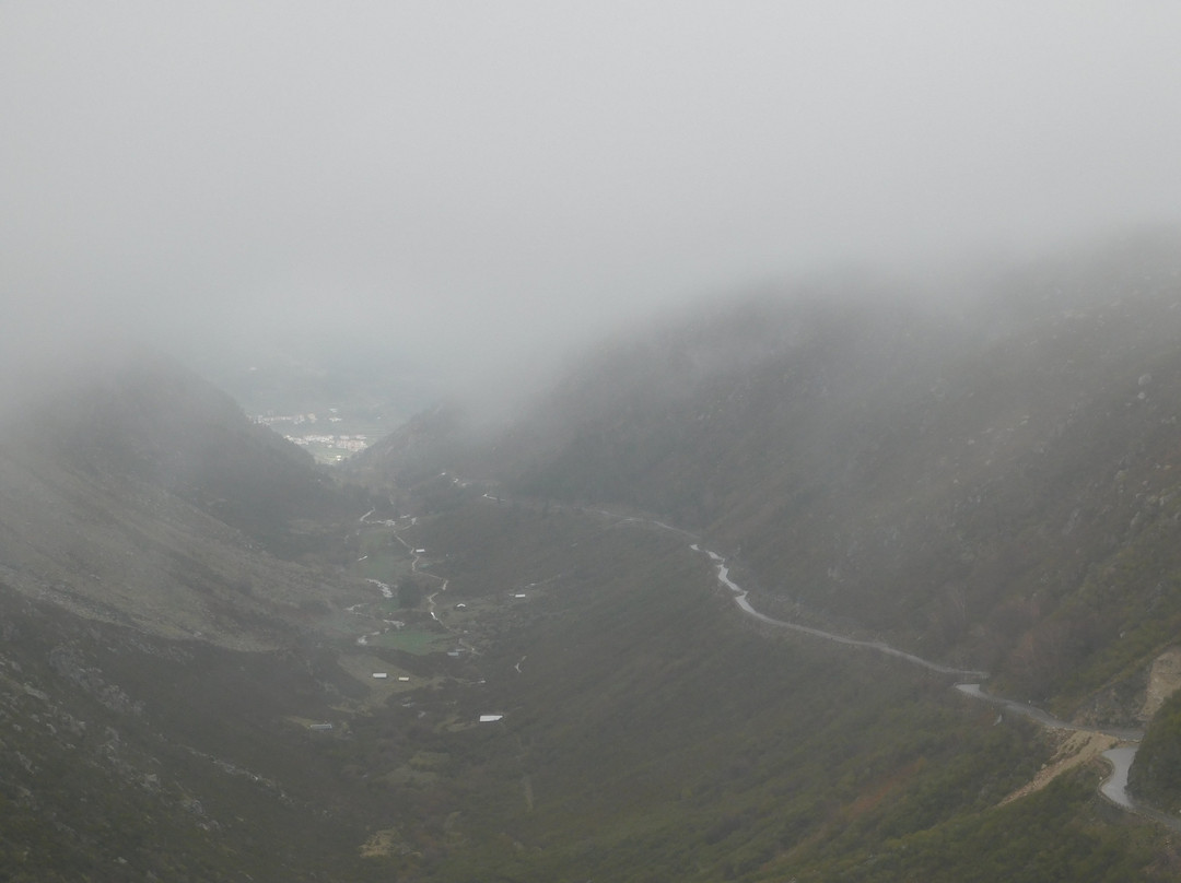Vale Glaciar do Zêzere景点图片