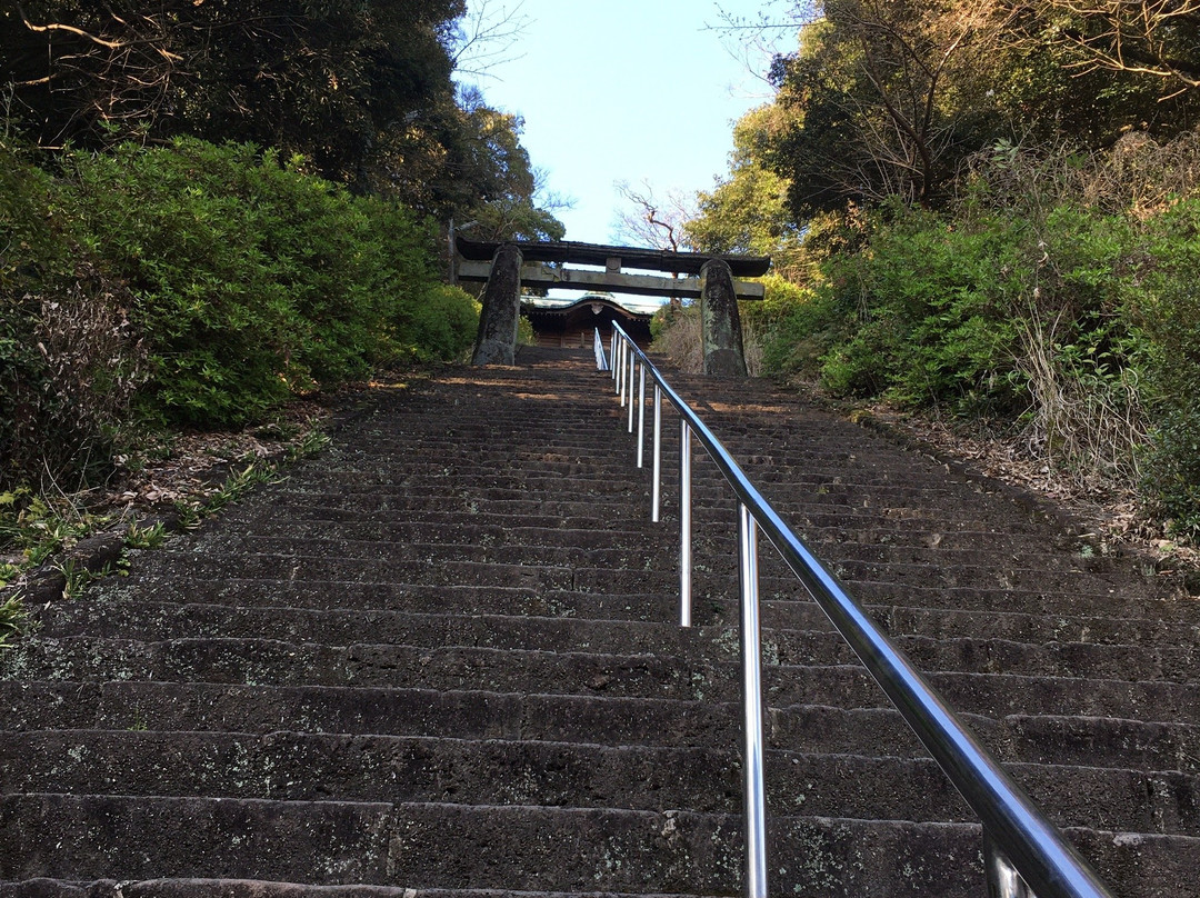 Suga Shrine-小城市必去景点
