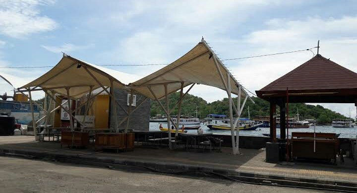 Kampung Ujung Beach景点图片