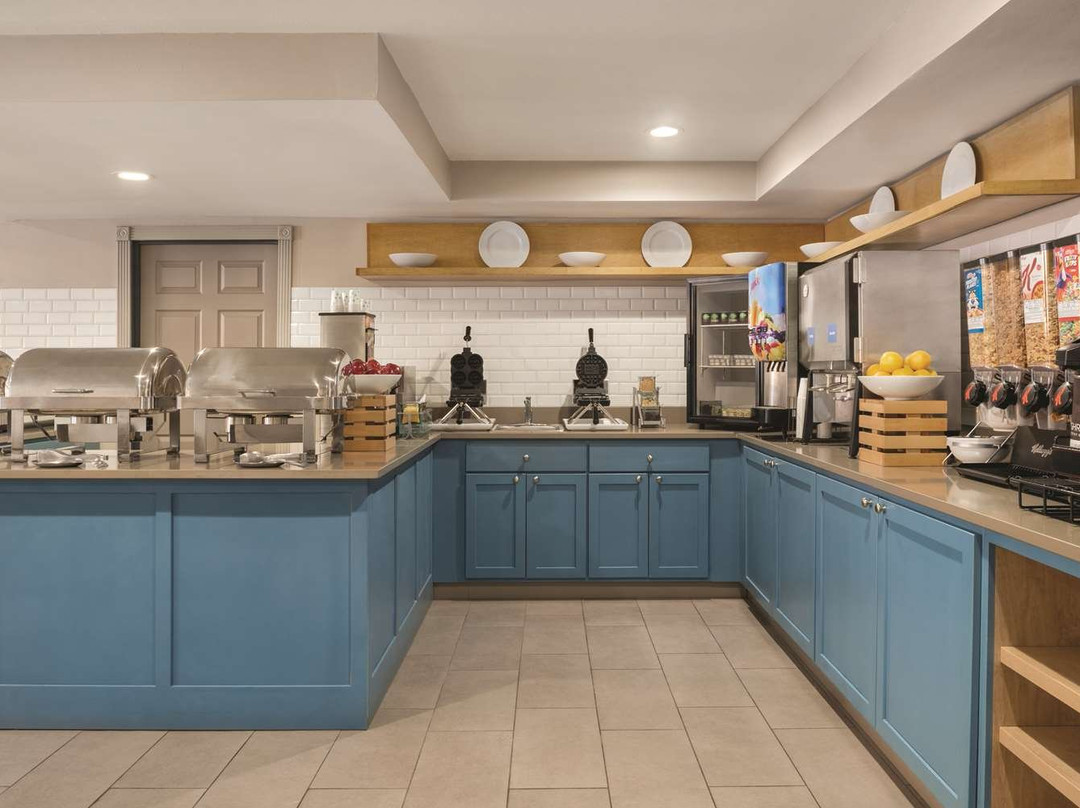 Country Inn & Suites by Radisson, Dubuque, IA主图