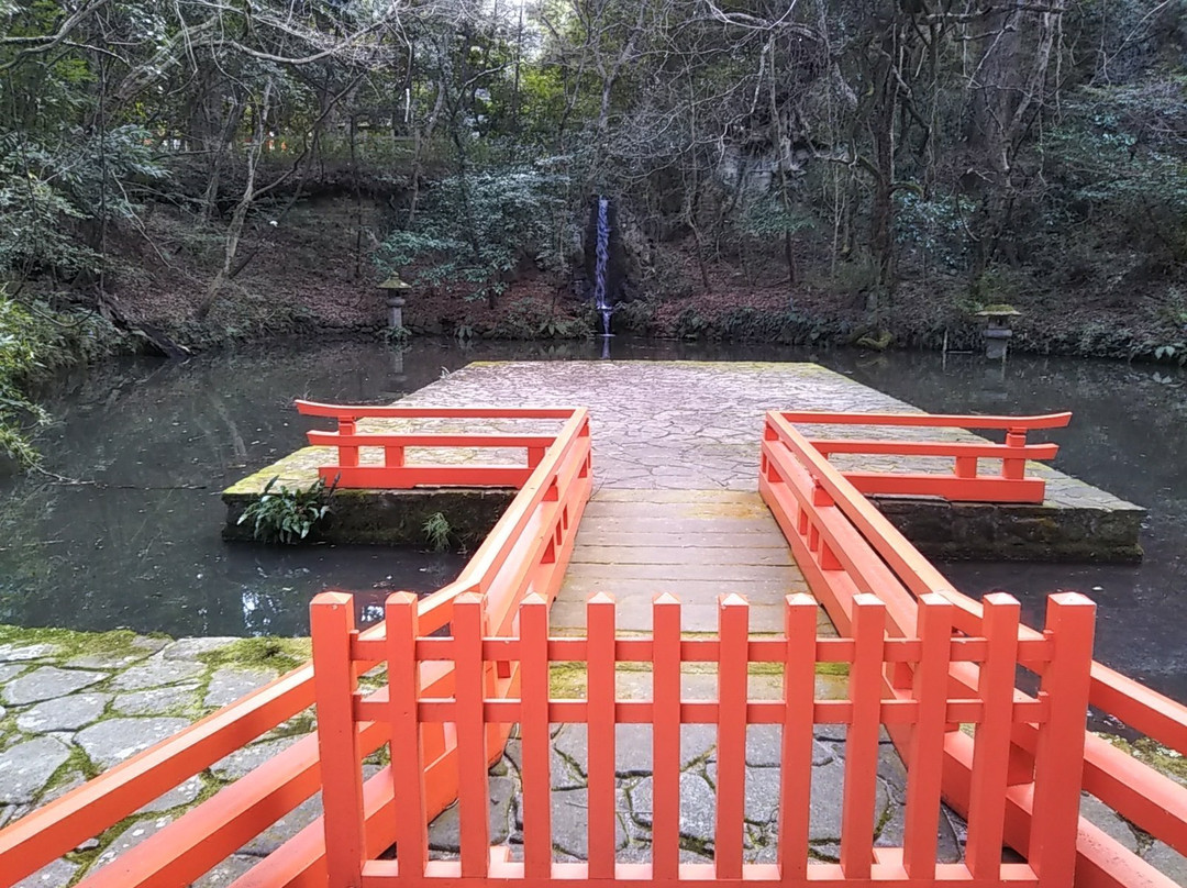 Usa Shrine Haraidokoro景点图片