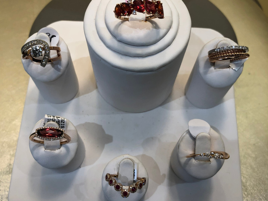 Panache Fine Jewelry & Art Gallery景点图片