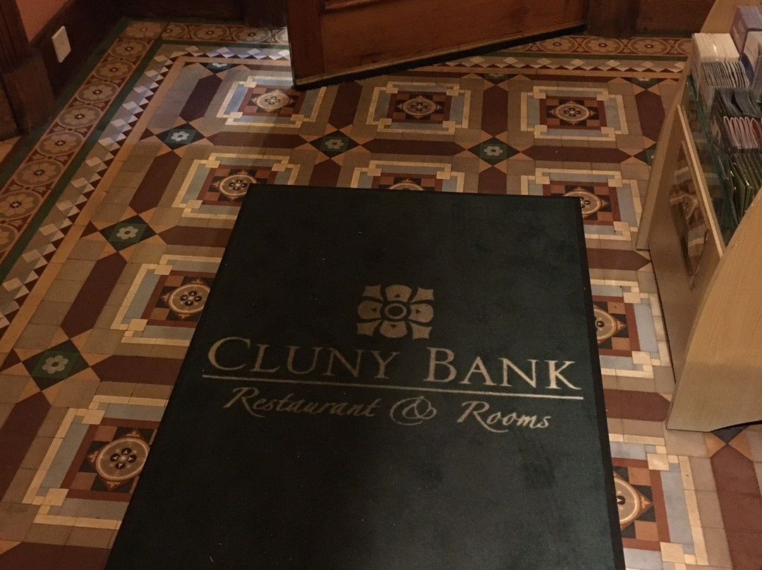 Cluny Bank主图