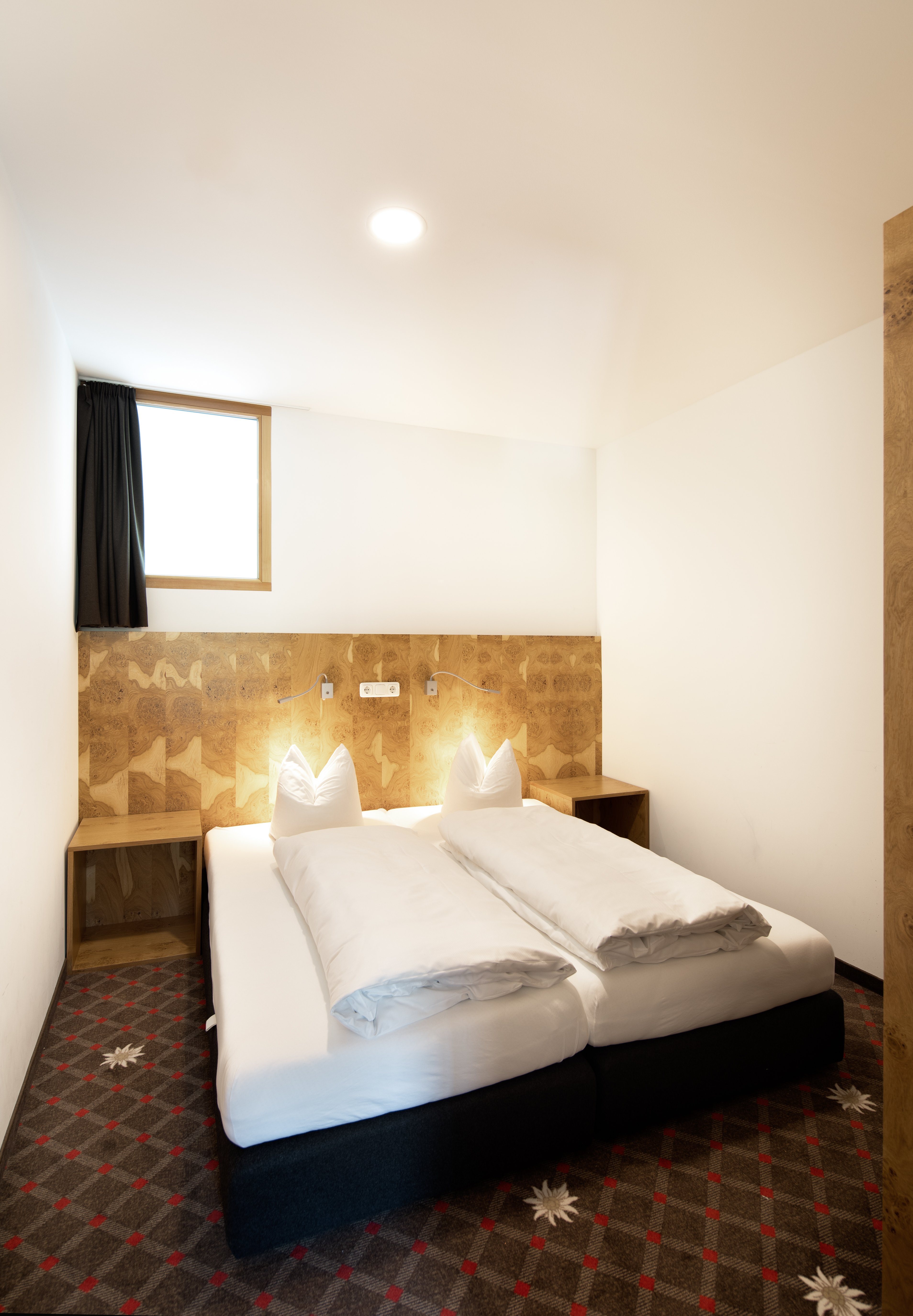 Hotel Adler-portrait