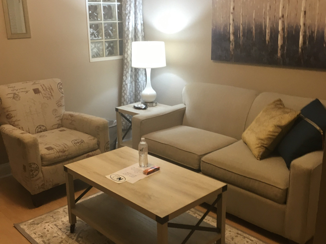 The Acorn Inn of Elon主图