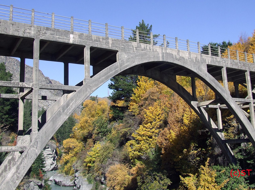 Edith Cavell Bridge-皇后镇必去景点