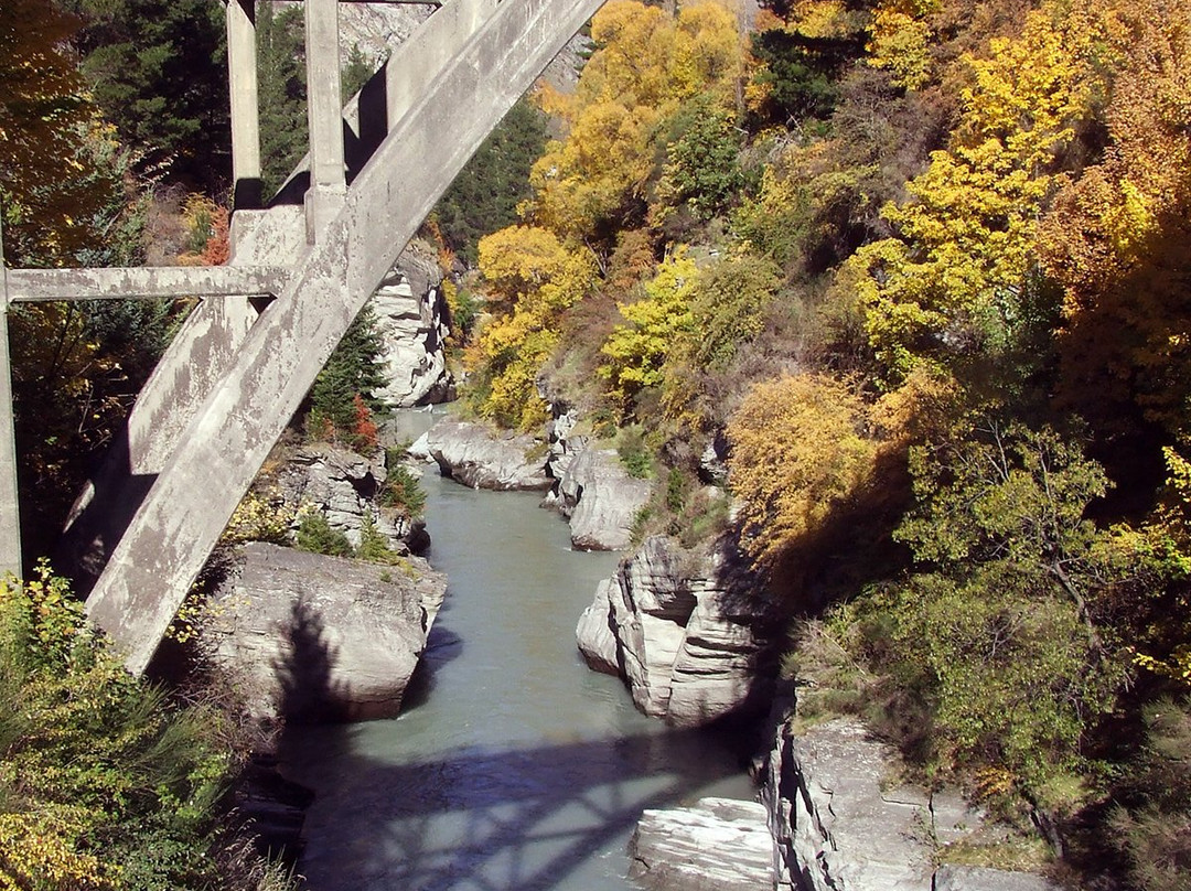 Edith Cavell Bridge-皇后镇必去景点