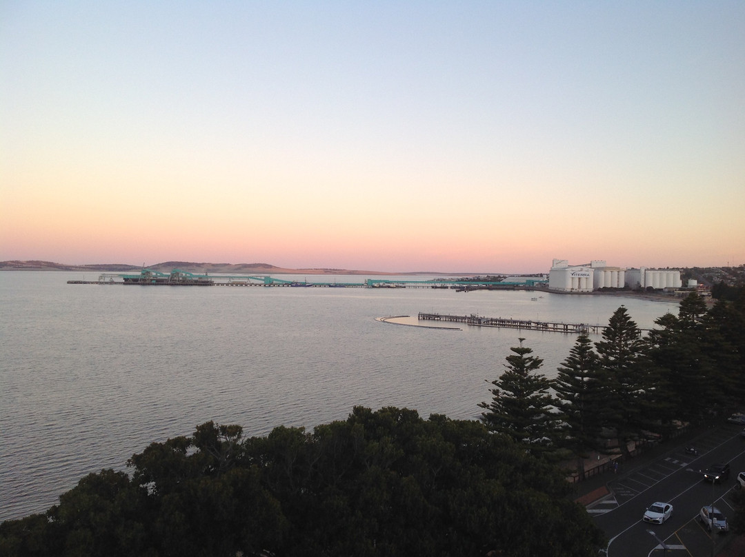 林肯港酒店主图