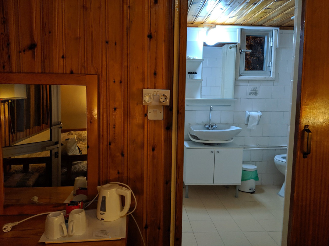 Christy's Palace Hotel主图