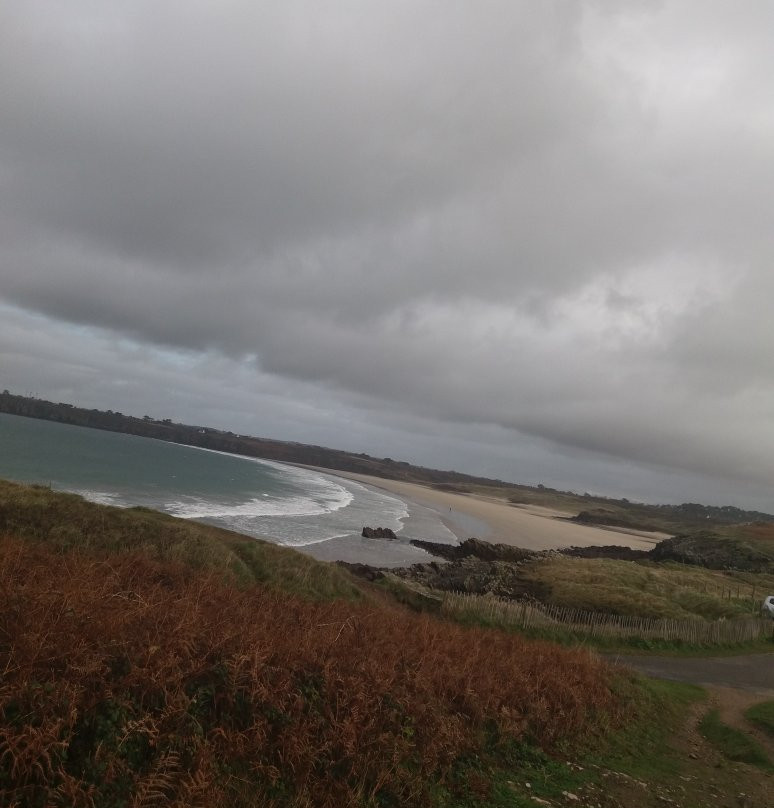 Plage des Blancs Sablons-勒孔凯必去景点