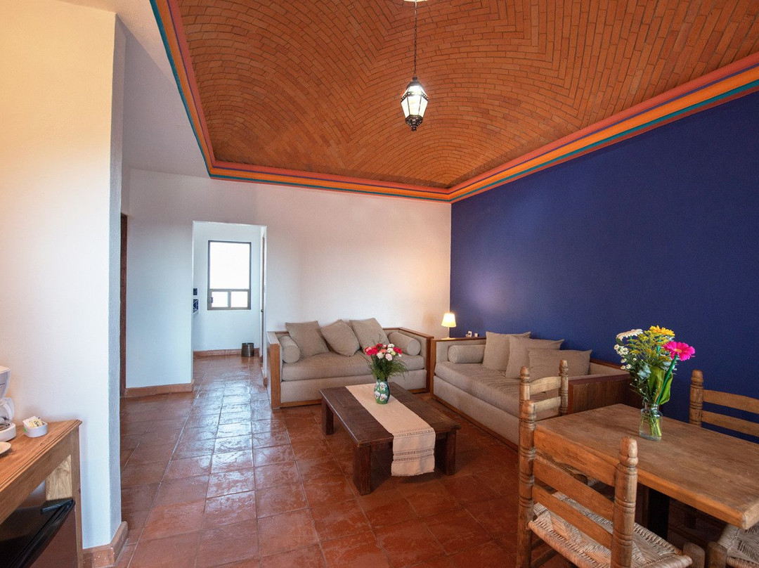 Hotel Camino Antiguo主图