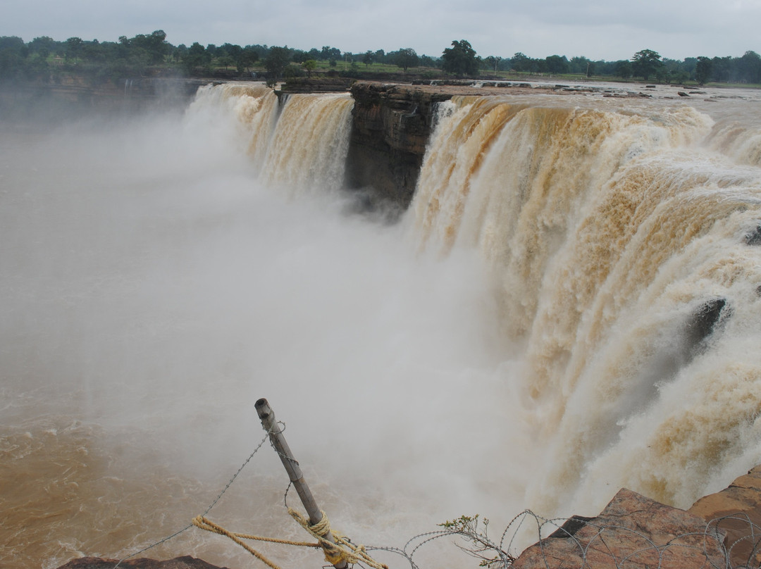 Chitrakote Waterfall景点图片