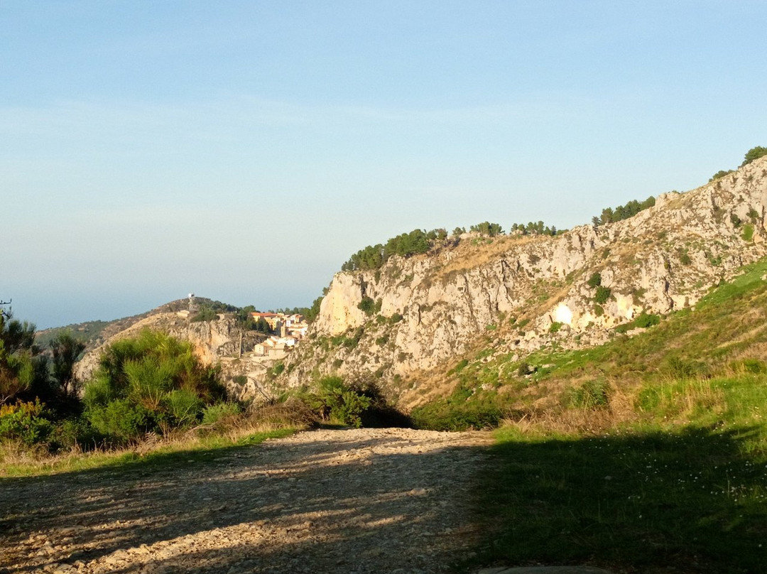 Sentiero ai Ruderi Dell’Abbazia Di San Giorgio景点图片