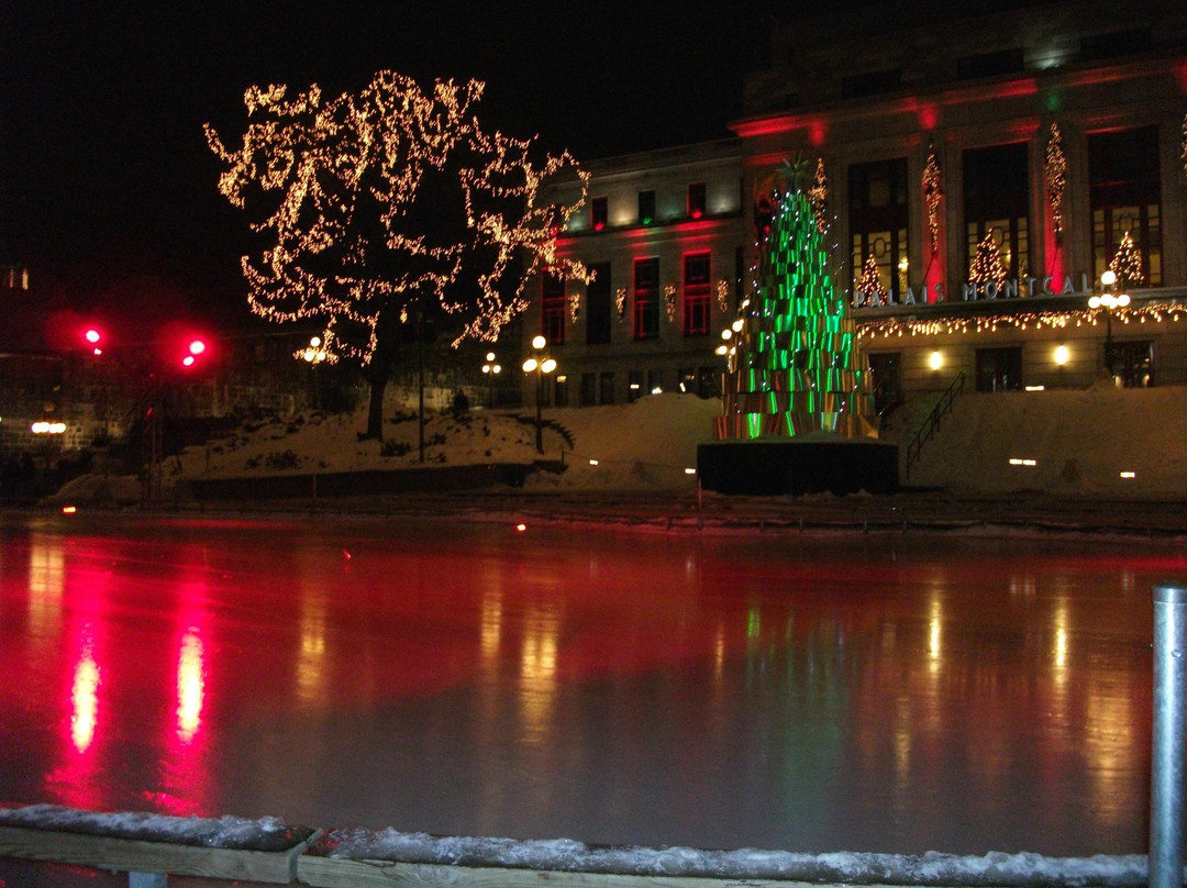 Place d'Youville-魁北克市必去景点