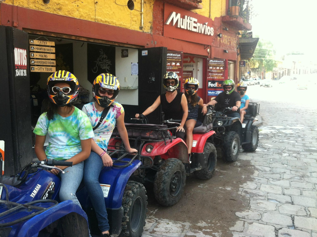 San Miguel Riding Adventures-圣米格尔护城必去景点