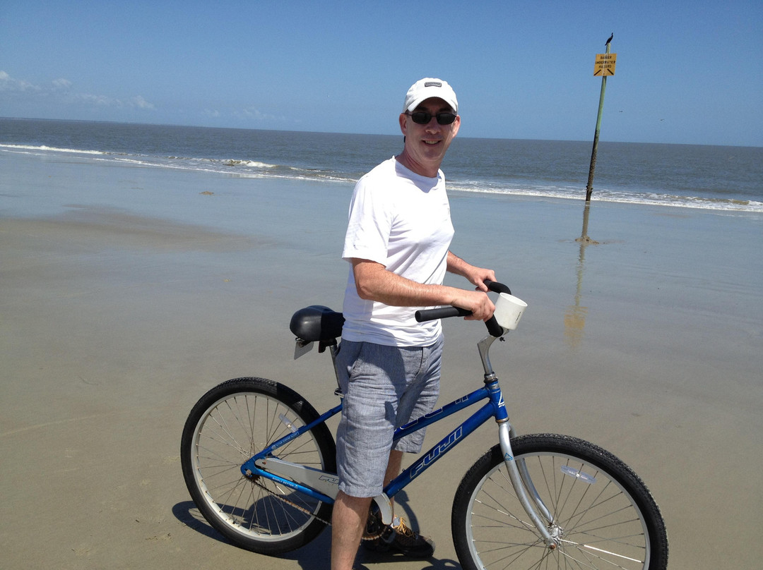 Fat Tire Bike Rental-泰碧岛必去景点