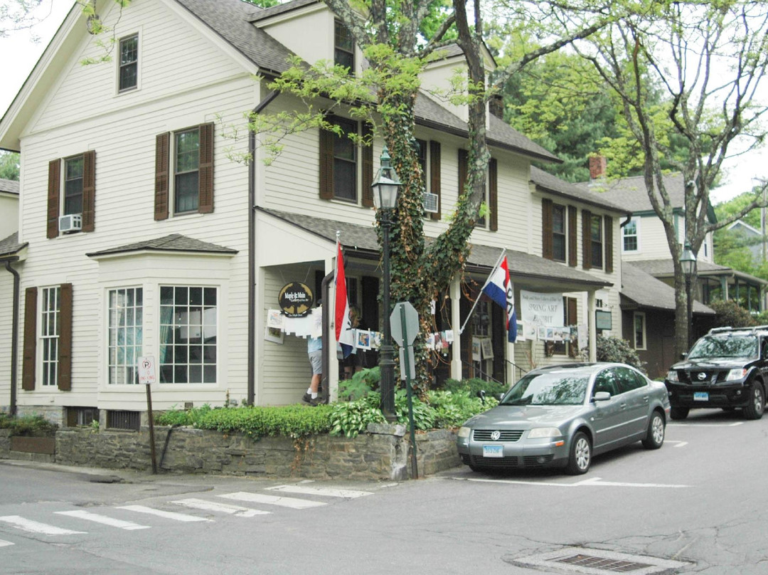 Maple & Main Gallery of Fine Art-Chester必去景点