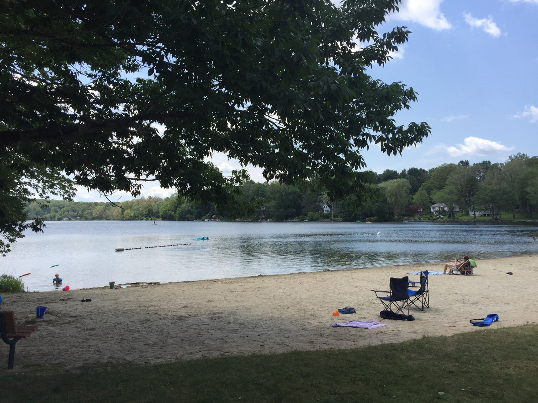 Crystal Lake Park景点图片