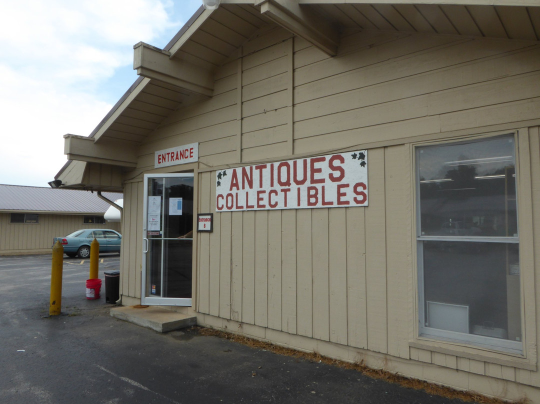 Pea Ridge旅游景点-Outside the Box