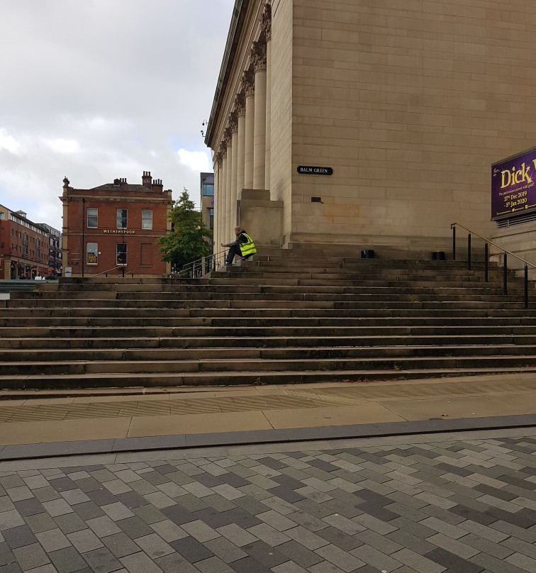Sheffield City Hall景点图片
