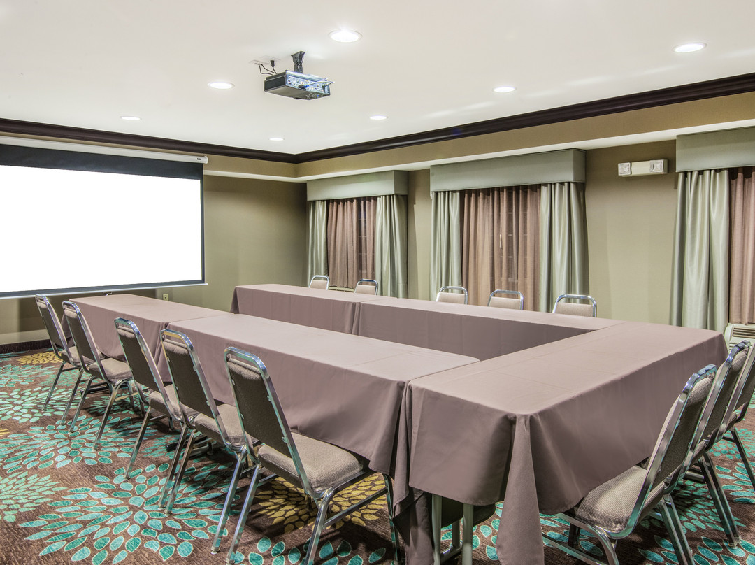 Staybridge Suites Allentown West by IHG主图