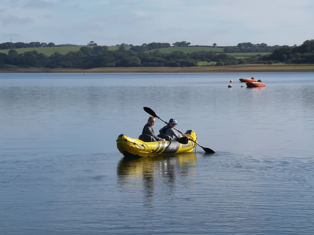 Roadford Lake景点图片