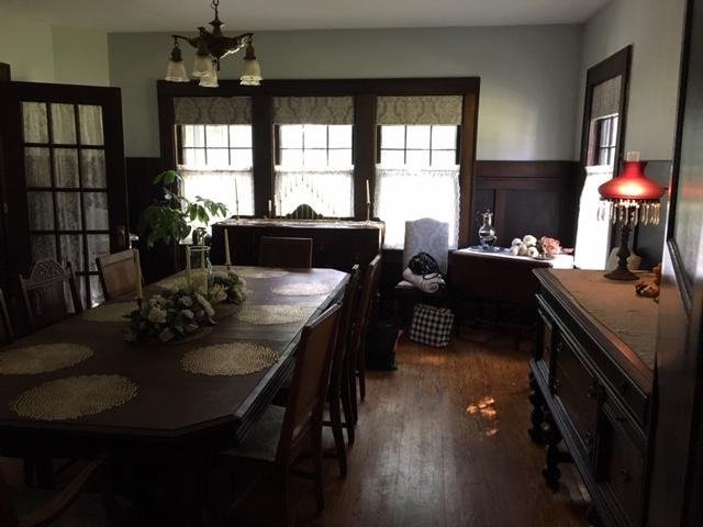 The Sisters' House主图