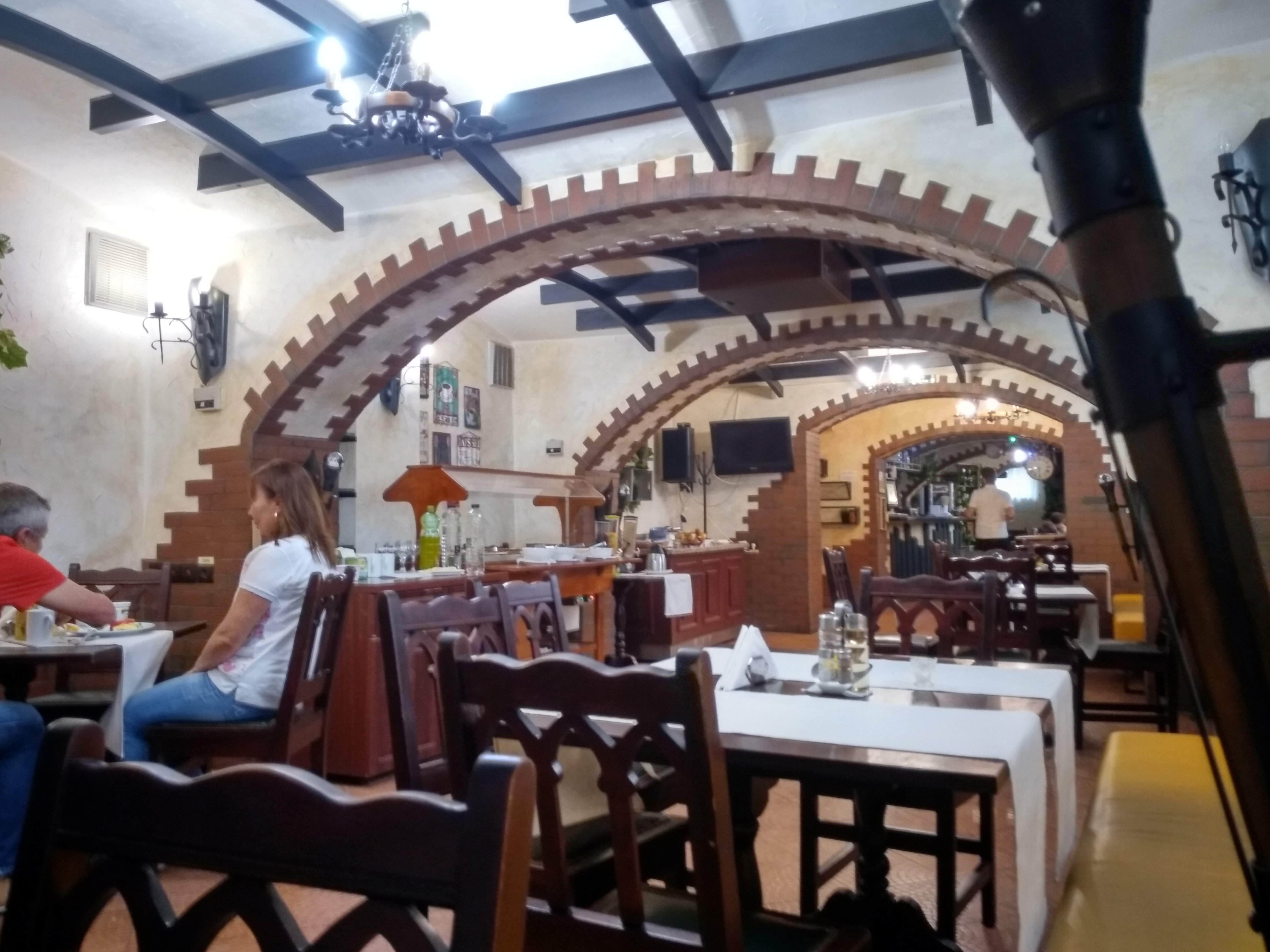 Hotel Carol-餐饮