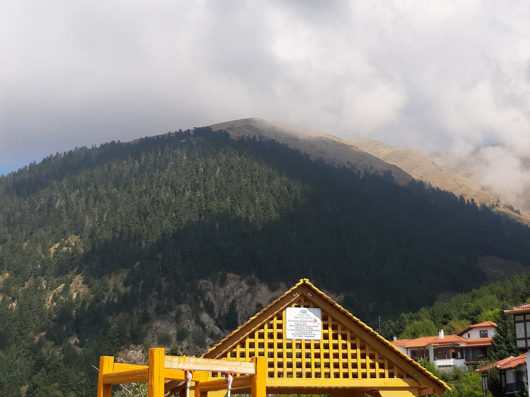 蒙大拿温泉酒店主图