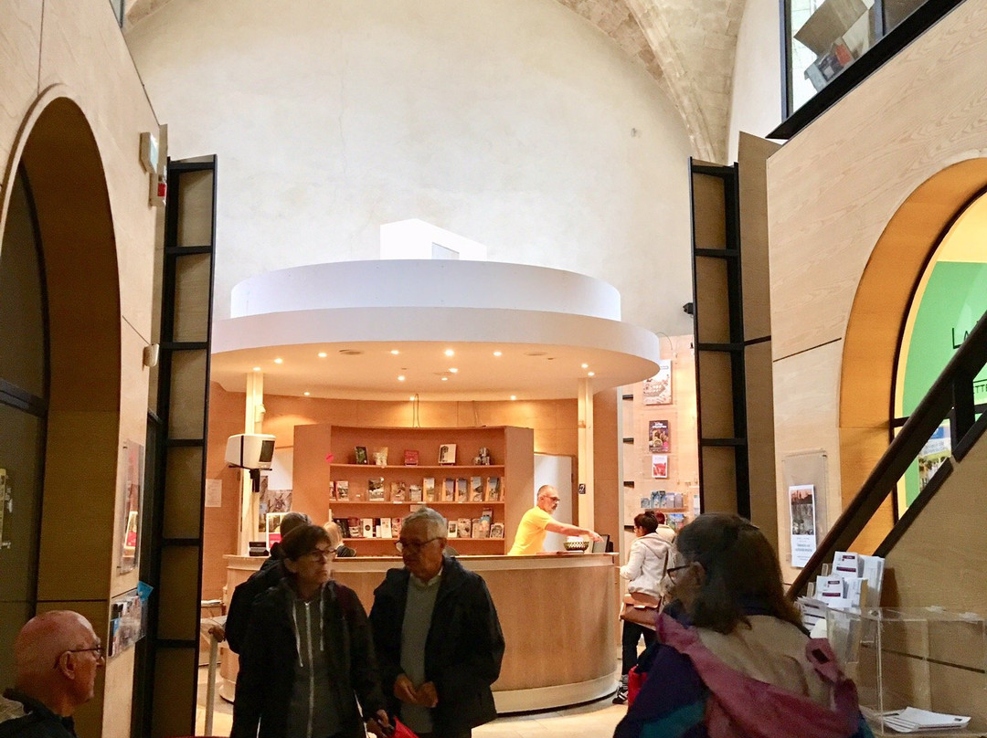 Office de Tourisme Uzès - Destination Pays d'Uzès Pont du Gard-泽斯必去景点