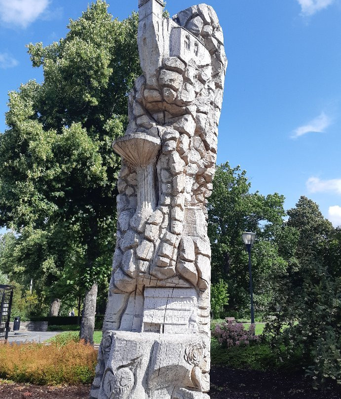 Slottsparken-厄勒布鲁必去景点