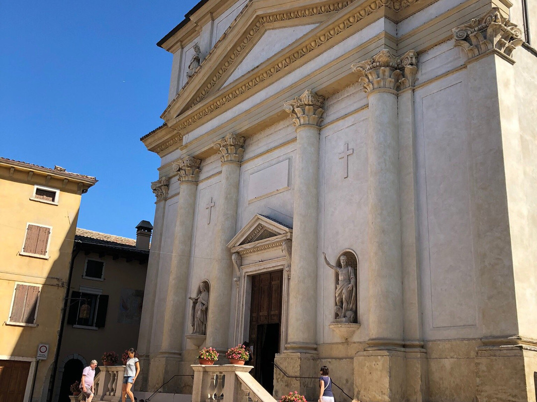 Chiesa San Zenone e Martino景点图片